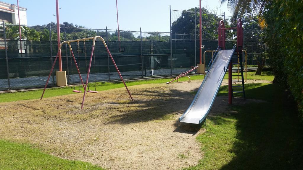 Fully Air-Conditioned Beach Front Penthouse Apartment Naguabo Luaran gambar